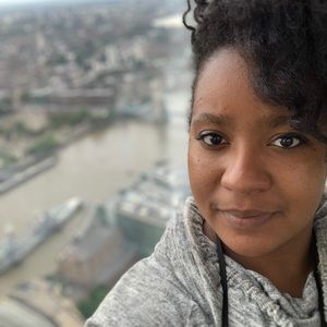 Meet your Posher, Esther